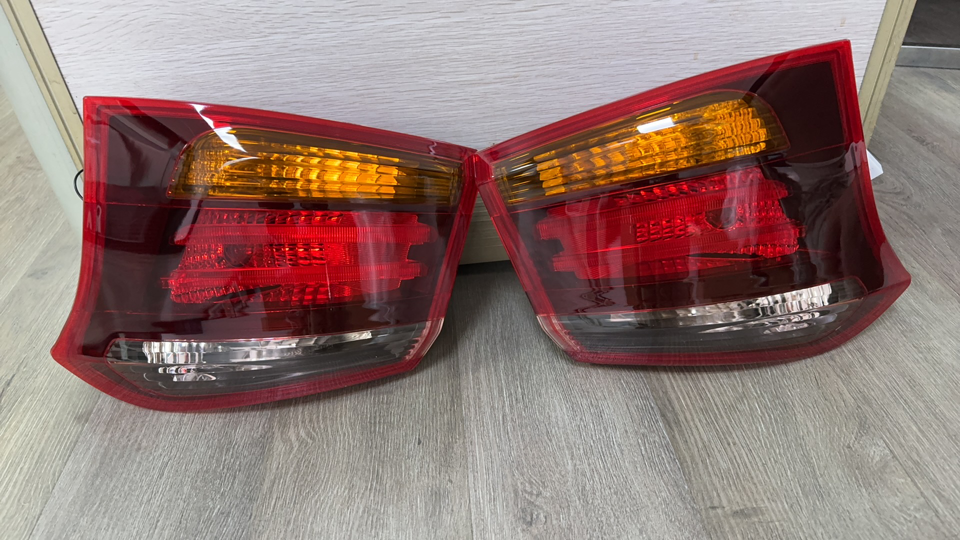 东风风神新E70后尾灯总成外E70PRO后防撞倒车灯刹车灯专用网约车