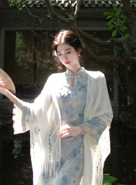故里GuLi-国风蓝色蝴蝶晕染蕾丝拼接旗袍温婉气质收腰连衣裙2380