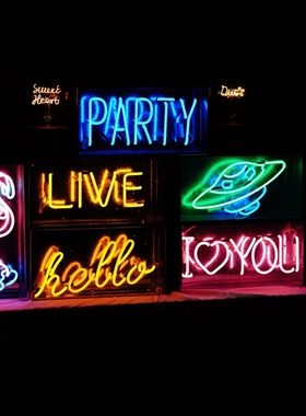 定制Neon铁盒玻璃霓虹灯管字母造型霓虹灯网红打卡拍照装饰灯