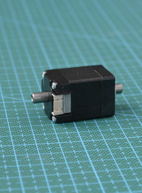 JUGETEK 3D打印机NEMA8 30mm 空心轴步进电机步距角1.8 内孔4MM