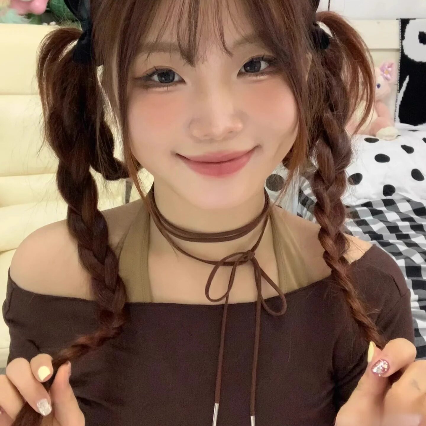 纯欲风棕色锁骨链系带黑色丝绒蝴蝶结项圈长毛衣链choker绑带颈链