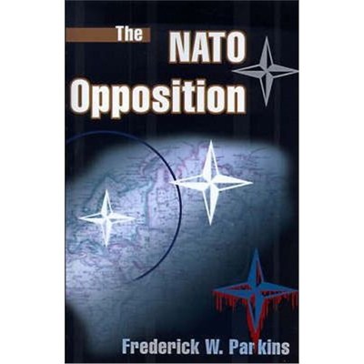 按需印刷The NATO Opposition[9780595005352]