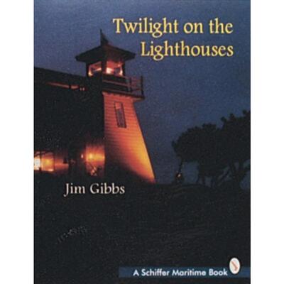 预订Twilight on the Lighthouses