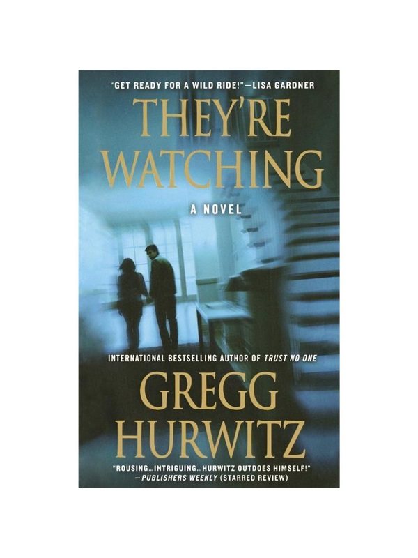 按需印刷不退不换They're Watching[9781250100313]