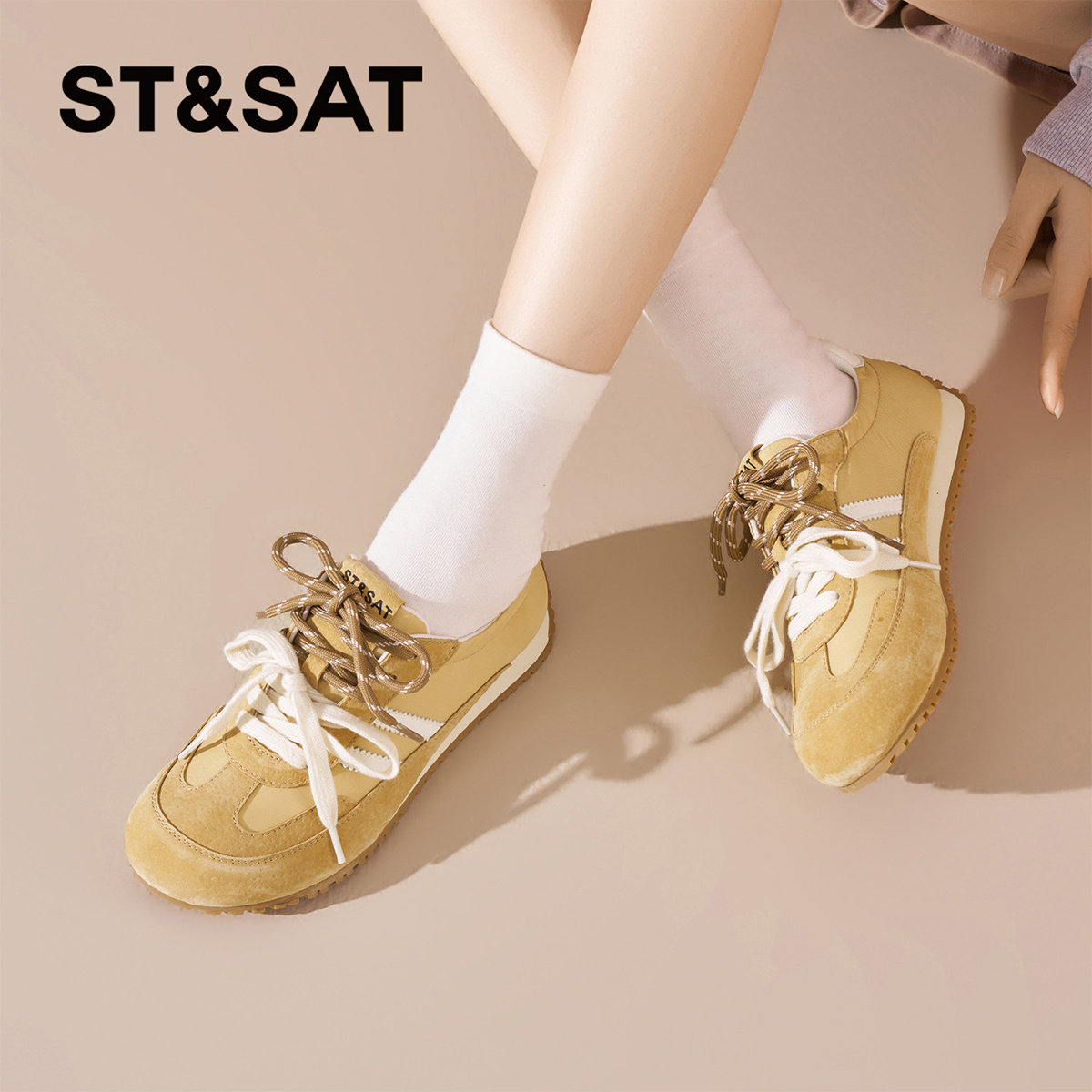 St&Sat/星期六春秋新款圆头系带休闲运动软底德训鞋女SSE1112C0F,女鞋,德训鞋,淘宝优惠券,粉丝福利购,淘宝优惠卷