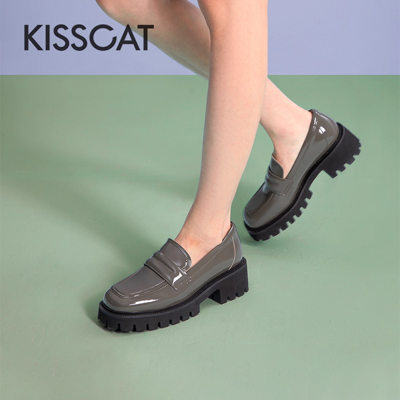 接吻猫英伦风时尚方头乐福鞋女