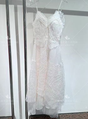 映氏ins女装国内专柜正品代购23夏吊带修身连衣裙4232605727-1399
