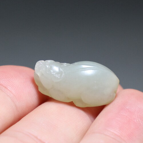 【貔貅】和田玉籽料挂件 天然青白玉小摆件 楼叔孤品