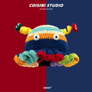 2025新款搞怪多巴胺拼色针织荷叶边渔夫帽子女秋冬可爱毛线盆帽潮