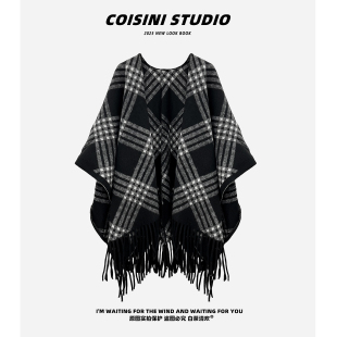2025新款经典黑白格纹仿羊绒披肩女秋冬加厚保暖气质百搭披风斗篷
