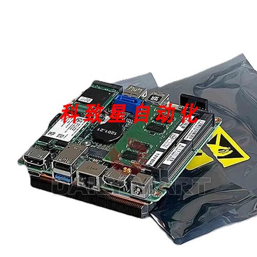 工业配件NUC8I3PNB MINI PC主板I3-8145U