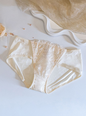 D83|KKay内裤女中腰提臀三角裤舒适透气薄款蕾丝打底裤|落日余晖