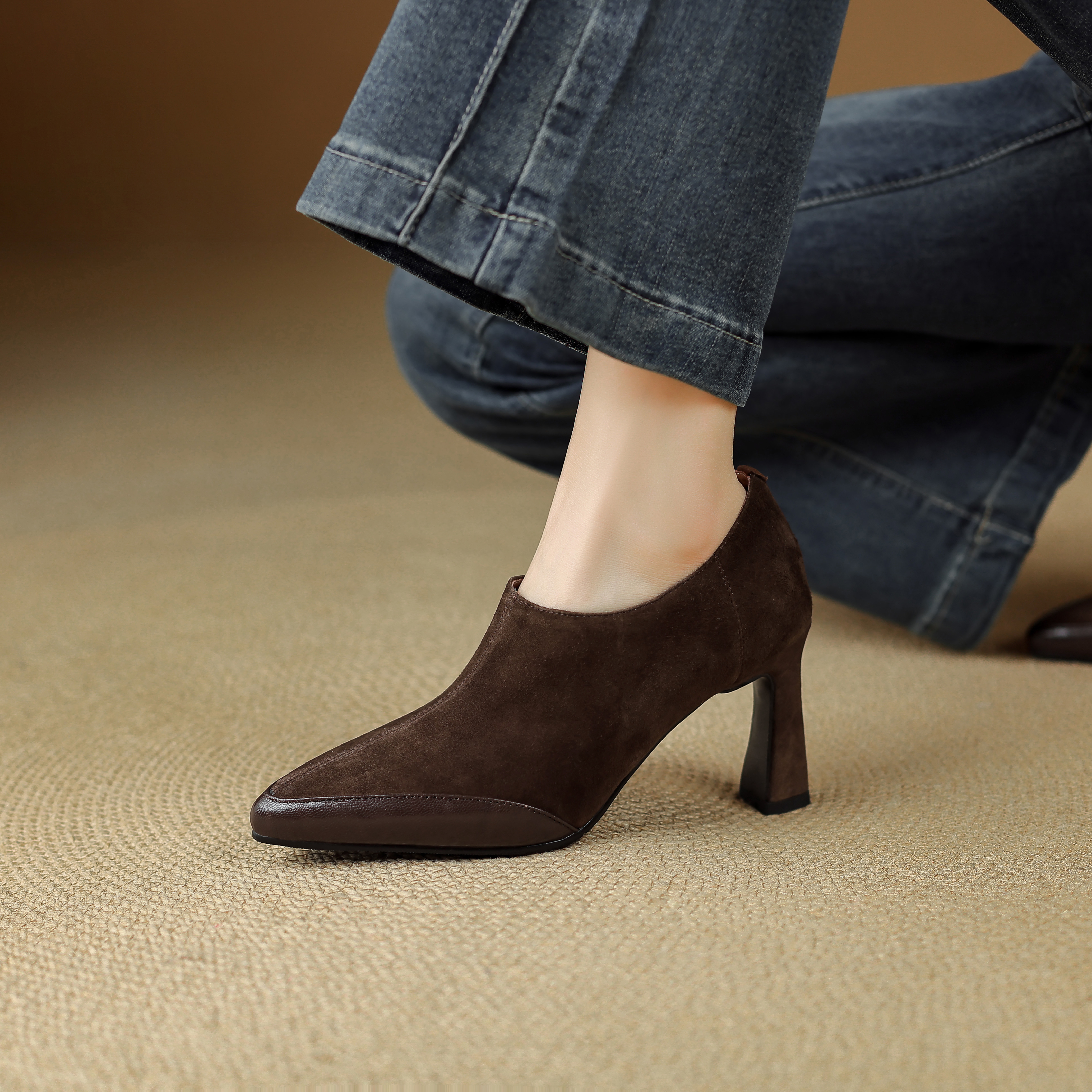 lorem香港 2026早春深口单鞋羊翻皮细跟尖头简约气质百搭高跟鞋子,女鞋,深口单鞋,淘宝优惠券,粉丝福利购,淘宝优惠卷