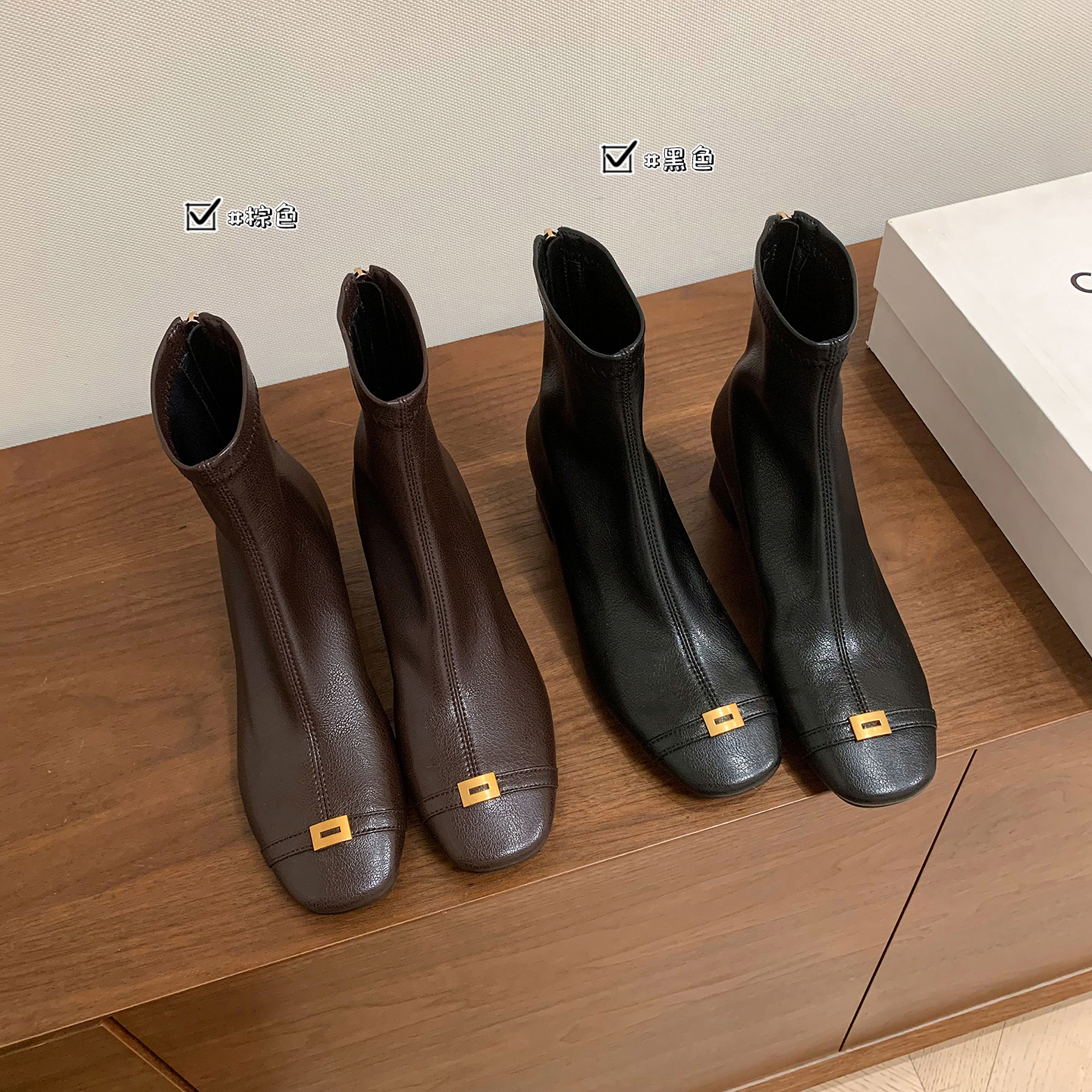 复古气质简约百搭粗跟金属短靴