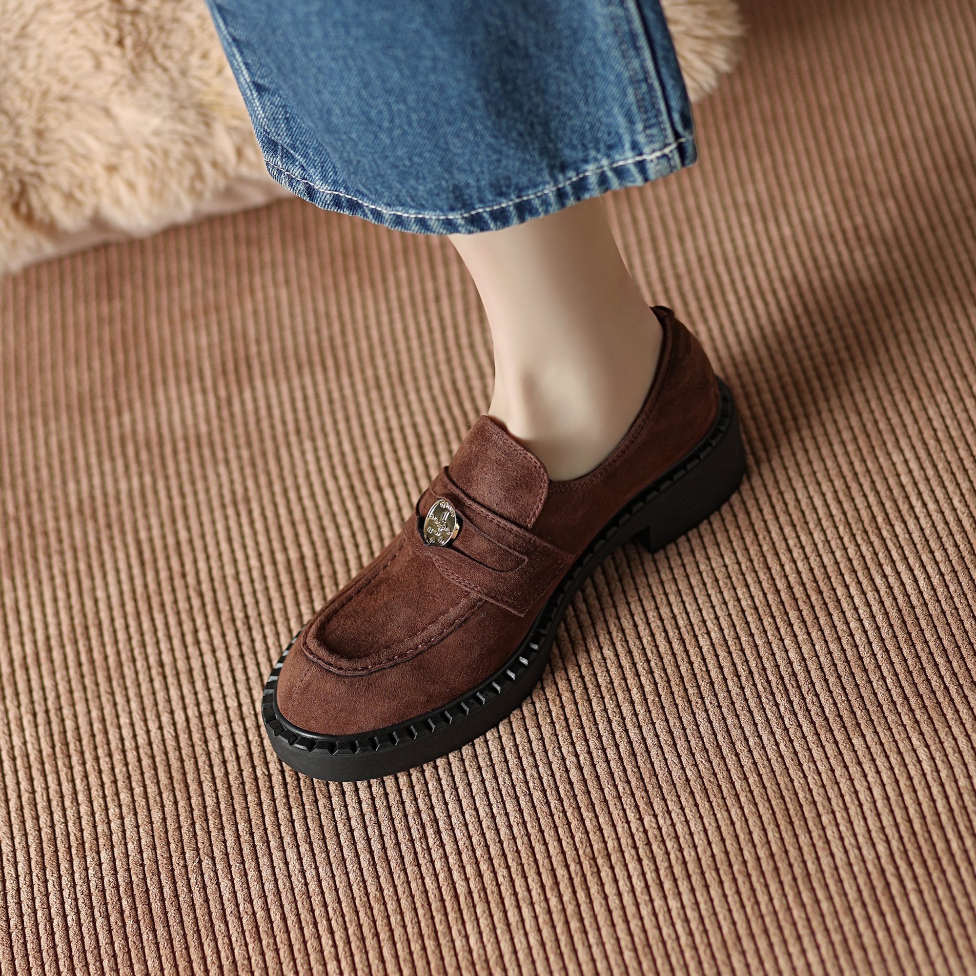 lorem香港 2026春季复古女鞋羊翻皮乐福鞋粗跟休闲百搭一脚蹬单鞋,女鞋,乐福鞋（豆豆鞋）,淘宝优惠券,粉丝福利购,淘宝优惠卷