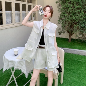 又a又飒设计感马甲开衫高腰短裤套装女2025夏季新款小个子两件套图片