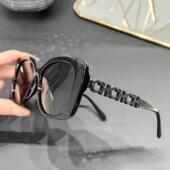 墨镜女款 高级感防紫外线户外海边太阳镜大脸显瘦大牌开车偏光眼镜