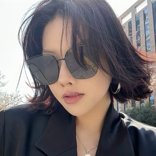 墨镜女高级感2026新款大脸显瘦素颜太阳镜防紫外线偏光镜防晒眼镜