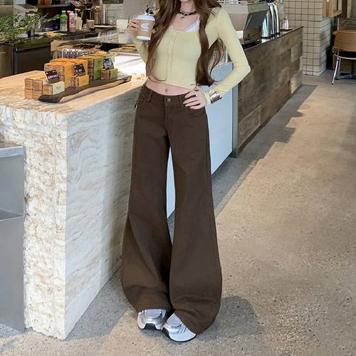 棕咖色低腰微喇叭牛仔裤女秋冬百搭新款美拉德显瘦不贴腿喇叭裤