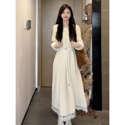 高级感白色法式连衣裙子女早秋季2025新款秋冬配大衣内搭打底长裙