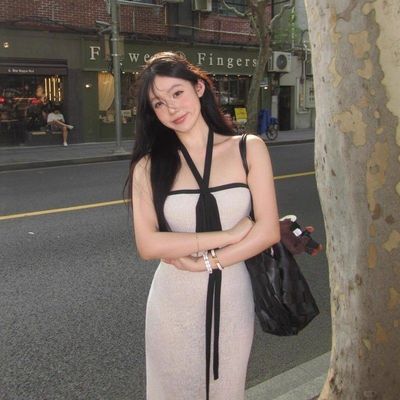 挂脖吊带连衣裙海边度假长裙子女2025夏季新款巨好看今年流行