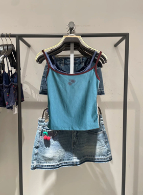 吊带女2025夏季新款女装时尚撞色拼接印花短款吊带背心