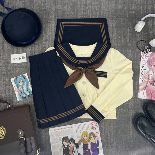 青月社收腰款茶三本泡泡袖水手服