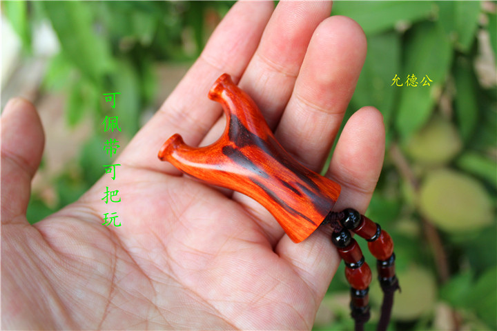 印度小叶紫檀黄花梨把玩小弹弓可盘她小弹弓拉风配饰项链挂饰弹弓