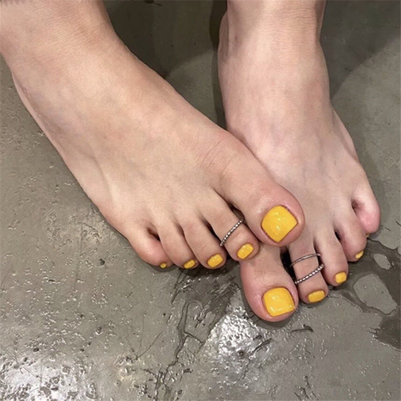 鹅黄色脚趾假指甲片夏日穿戴甲