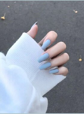 磨砂浅蓝色梯形欧美哑光假指甲片