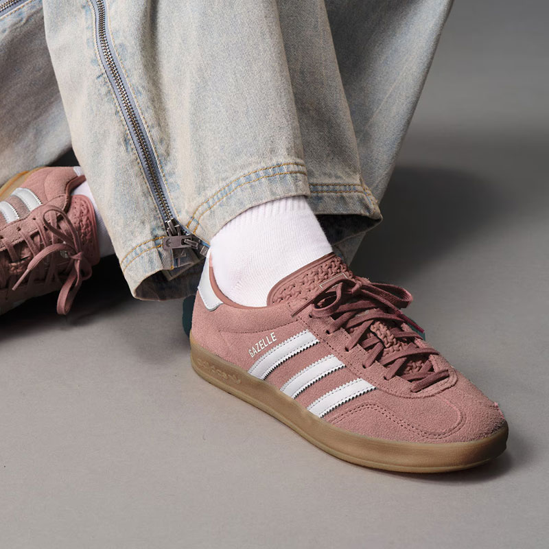 阿迪达斯三叶草板鞋女鞋