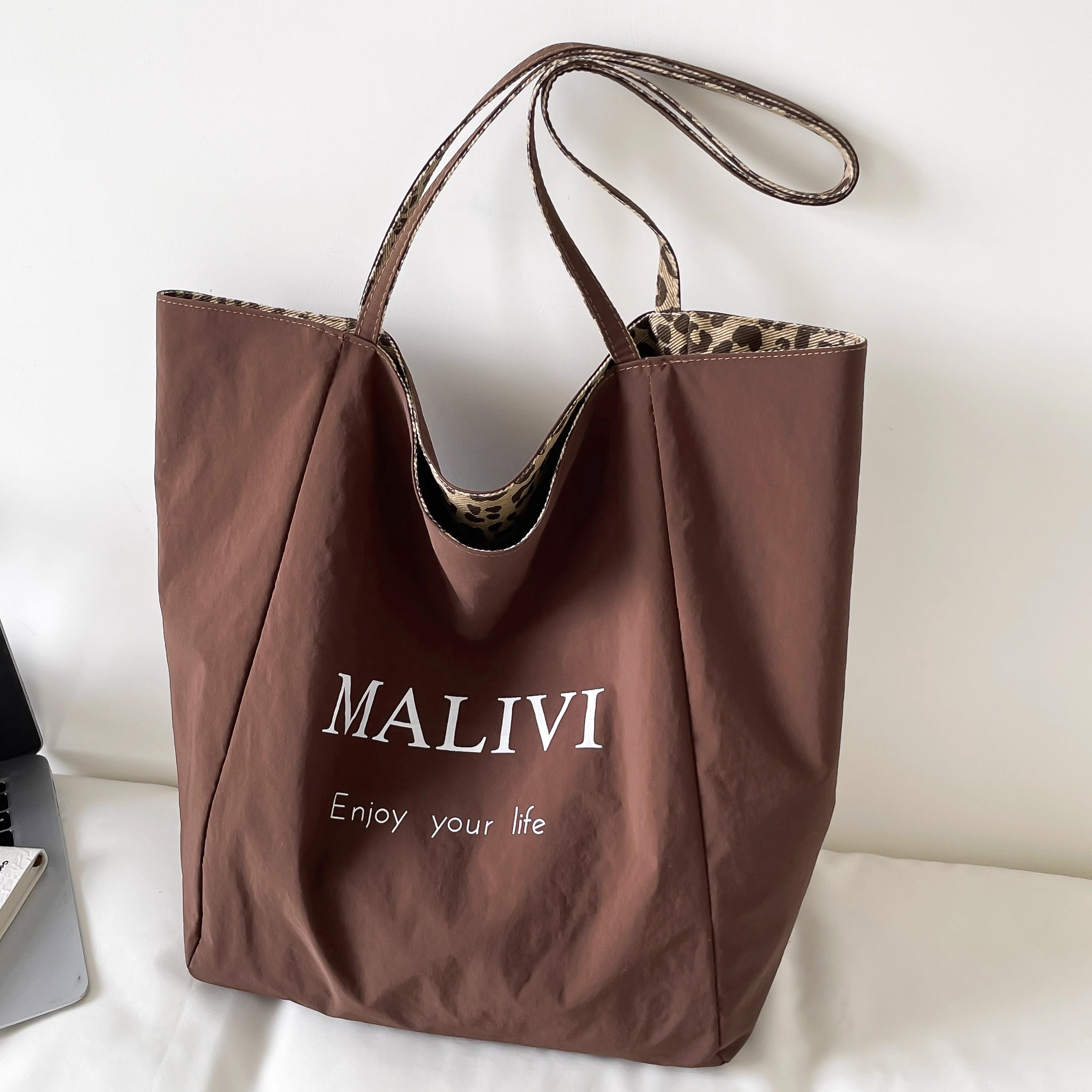 秋季上新经典款韩系字母大容量托特包女豹纹百搭两面款手提单肩包