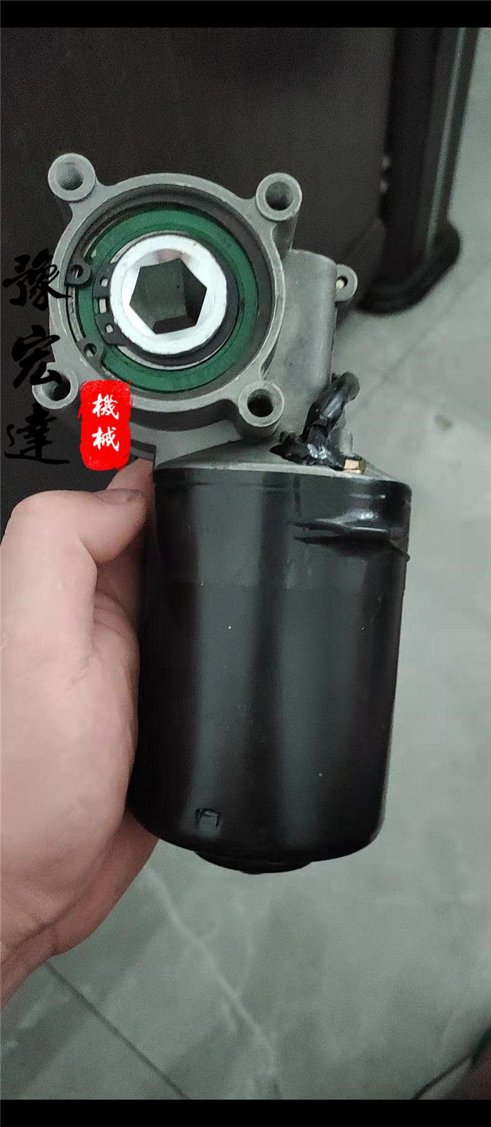 12v100w电机 肥箱电机 改装设备 下料盒电机 100瓦电机播种机电机