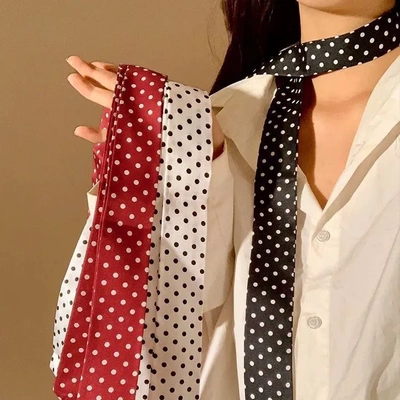 复古港风波点丝带多用配饰