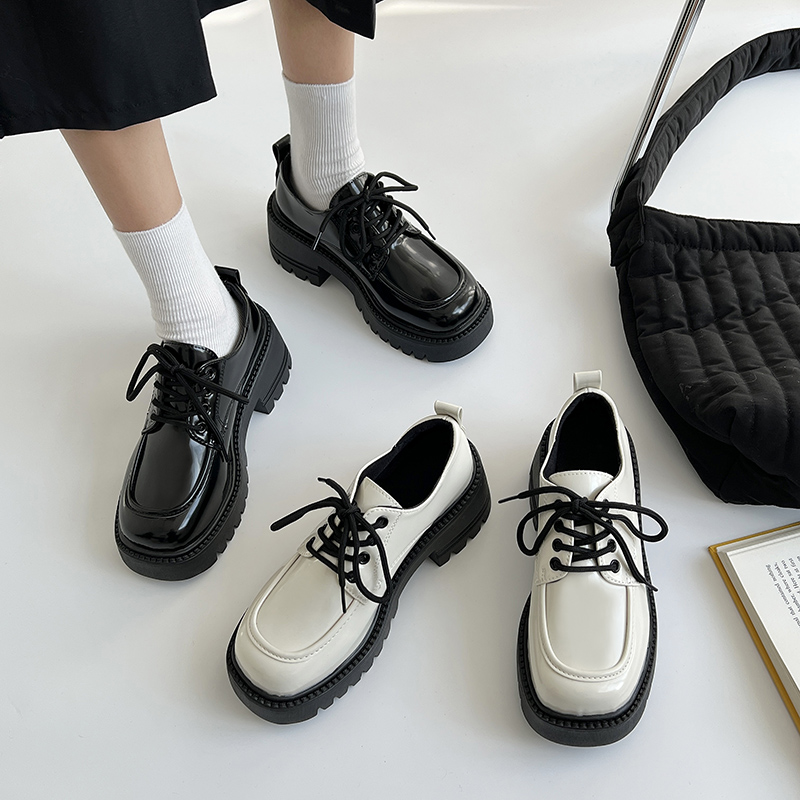 厚底黑色小皮鞋女英伦风2022春季新款日系jk鞋子复古系带粗跟单鞋