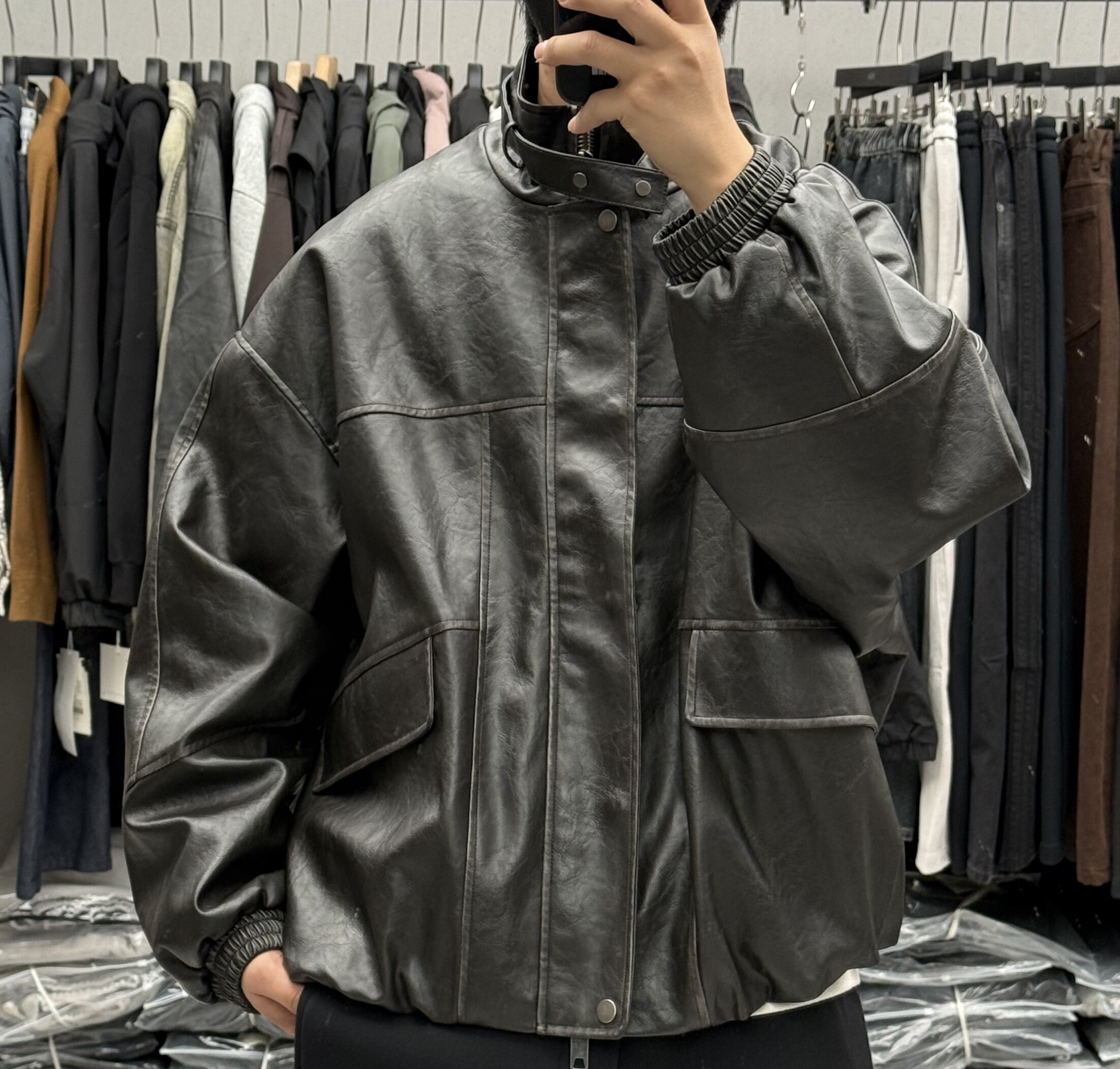 目写冬季潮牌重磅水洗Pu皮擦色立领羽绒服男高端宽松保暖机车外套