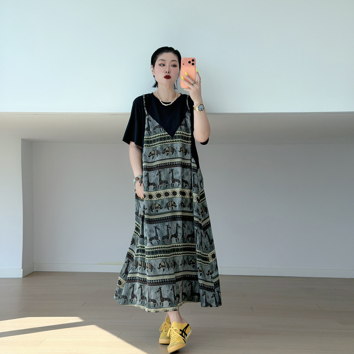 大码女装夏季时髦假两件短袖连衣裙200斤胖mm慵懒松弛民族风长裙 - 实物图