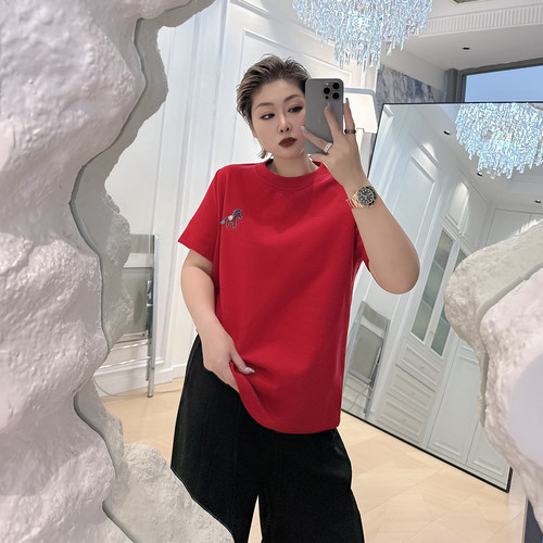 大码女装胖mm本命年小马刺绣t恤