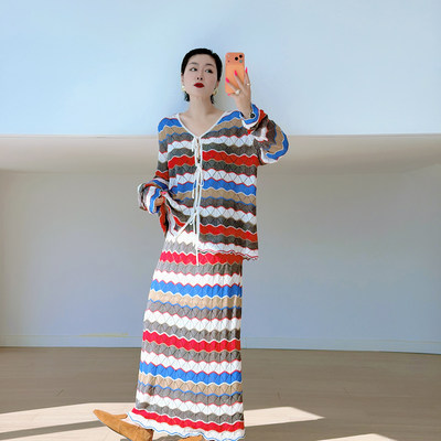 大码女装胖mm复古彩色两件套装