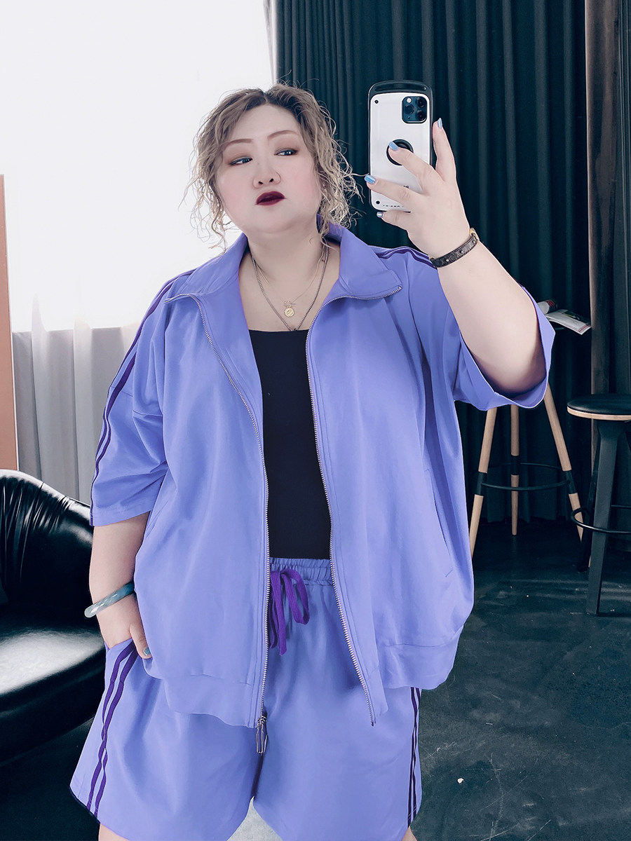 韩版大码女装洋气减龄200斤胖MM运动风两件套半袖外套短裤套装