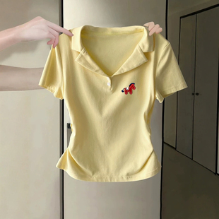 收腰显瘦甜辣妹短款 印花修身 上衣 T恤女夏季 多巴胺黄色POLO领短袖