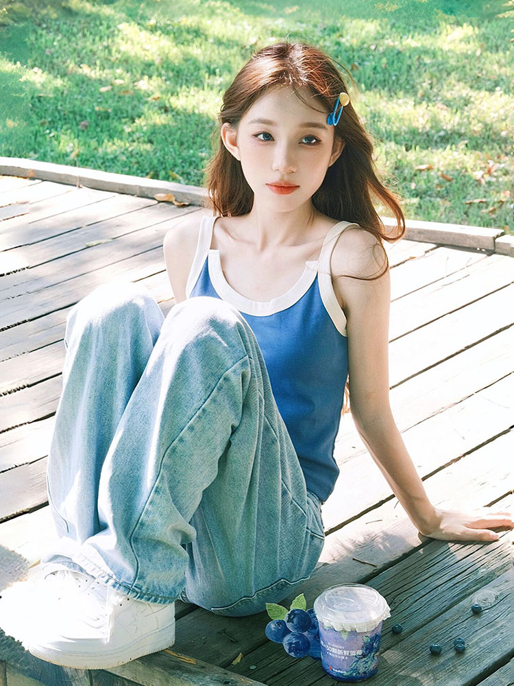 韩版甜辣撞色拼接修身短款背心女