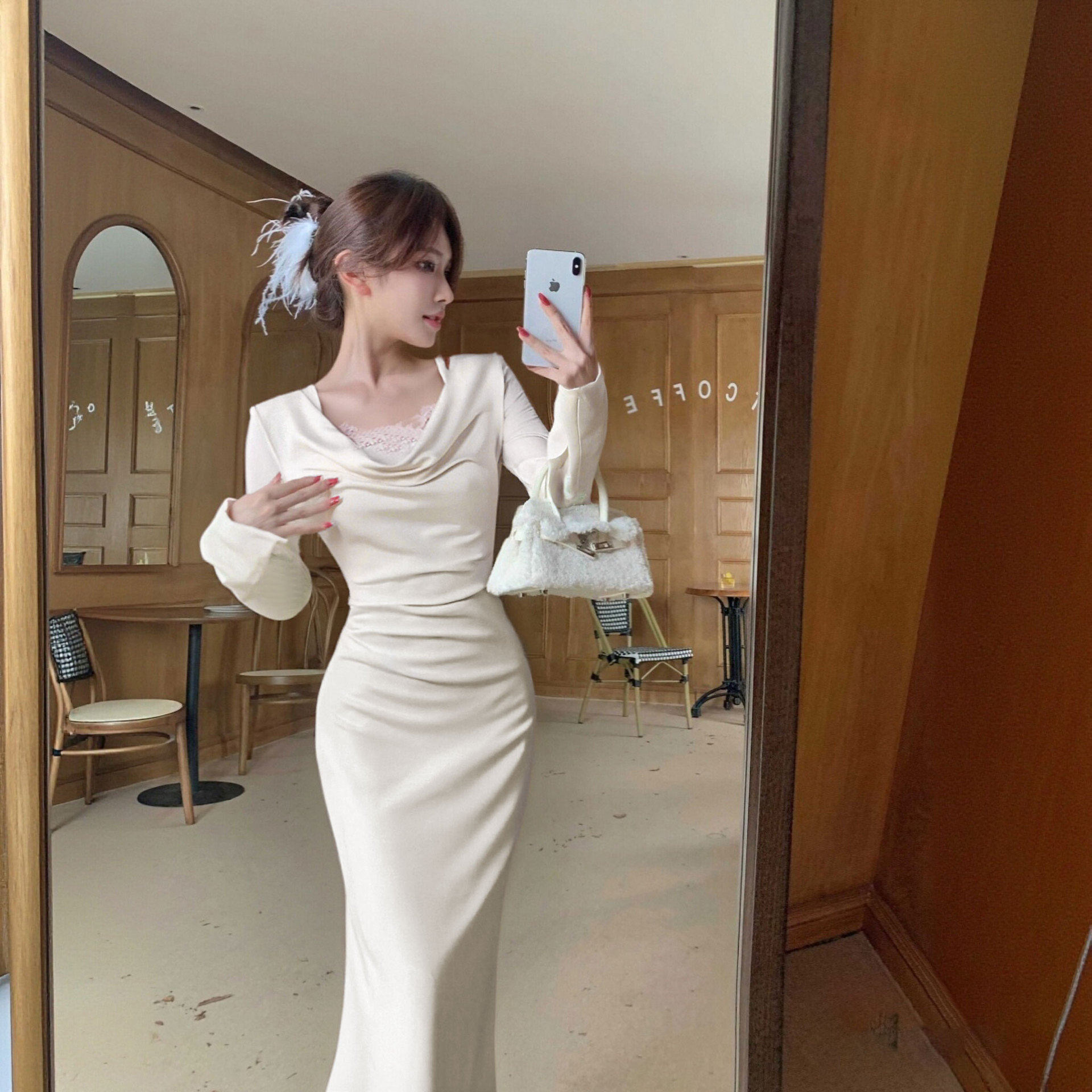 Danise高定 2026年春季新品 穿搭一字肩杏色鱼尾连衣裙,女装/女士精品,连衣裙,淘宝优惠券,粉丝福利购,淘宝优惠卷