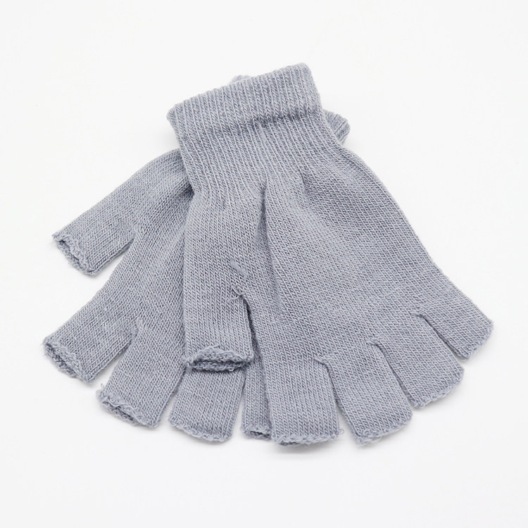 KOREAN VERSION OF CUTE FINGERLESS GLOVES MALE HALF-FINGERED STUDENT WRITING GLOVES HALF-CUT GLOVES THREAD-KNITTED GLOVES WINTER FEMALE HAIR BATCH