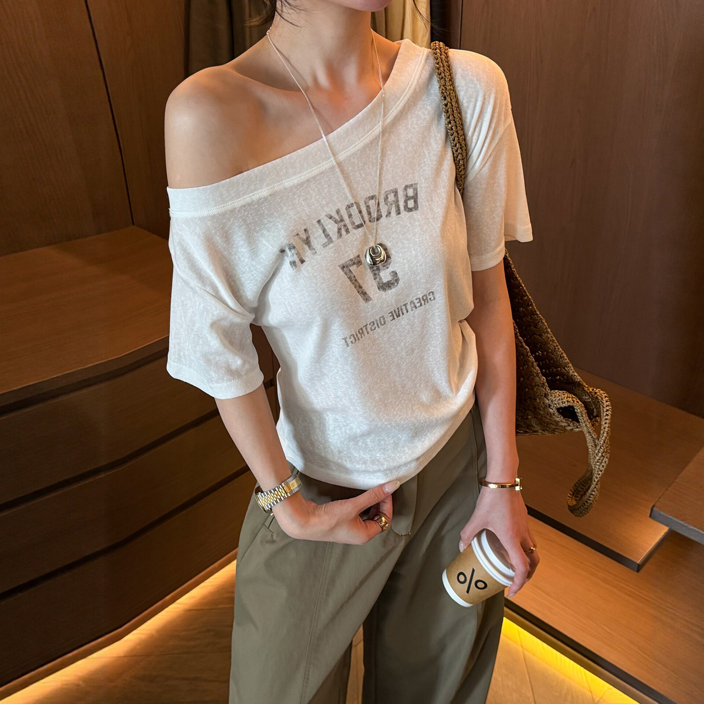 一字领露肩莱赛尔面膜T恤女欧洲站2026夏季新款欧货女装INS上衣潮