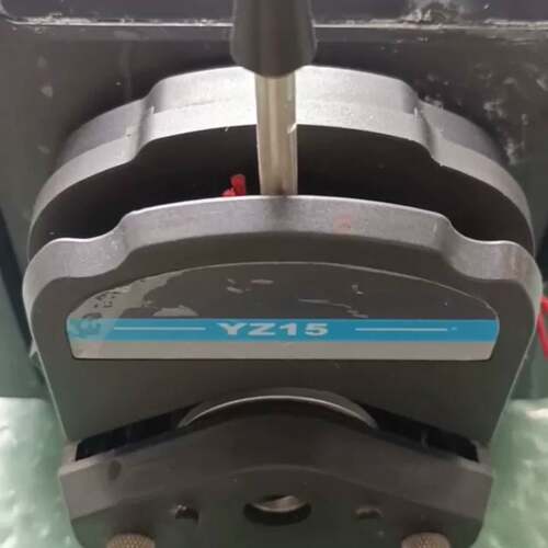 可维修保定雷弗/LEAD FLUID蠕动泵 YZ15 ，成色如图，议价