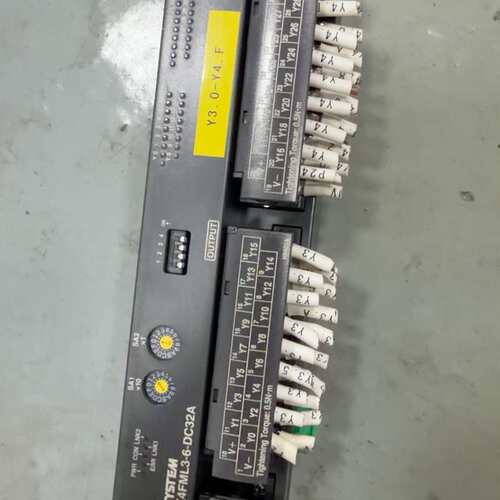 议价爱模远程模块R7K4FML3-6-DAC32A可维修