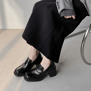 7cm防水台方头高跟鞋不累脚2026新款厚底粗跟一脚蹬乐福软底单鞋