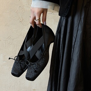 5.5cm法式时尚交叉绑带方头芭蕾鞋女内增高浅口玛丽珍鞋黑色单鞋