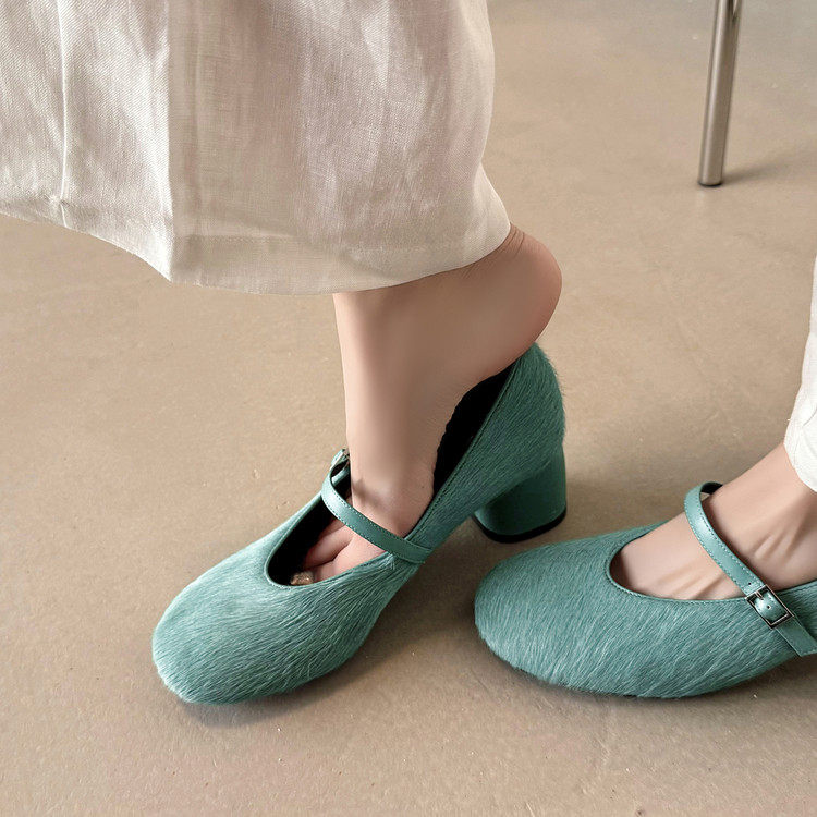 5.5cm真皮毛毛玛丽珍鞋女圆头时尚粗跟一字带扣单鞋不累脚高跟鞋